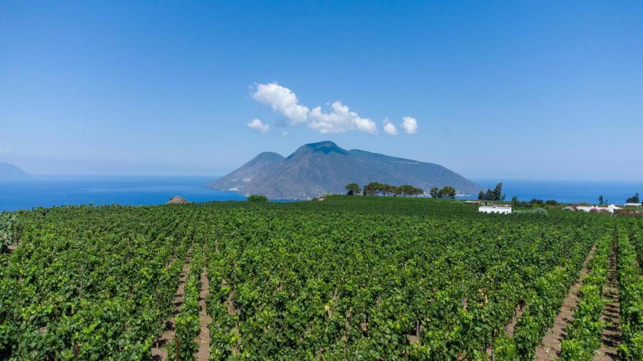 Tenuta Di Castellaro Winery & Resort Lipari  Exterior photo