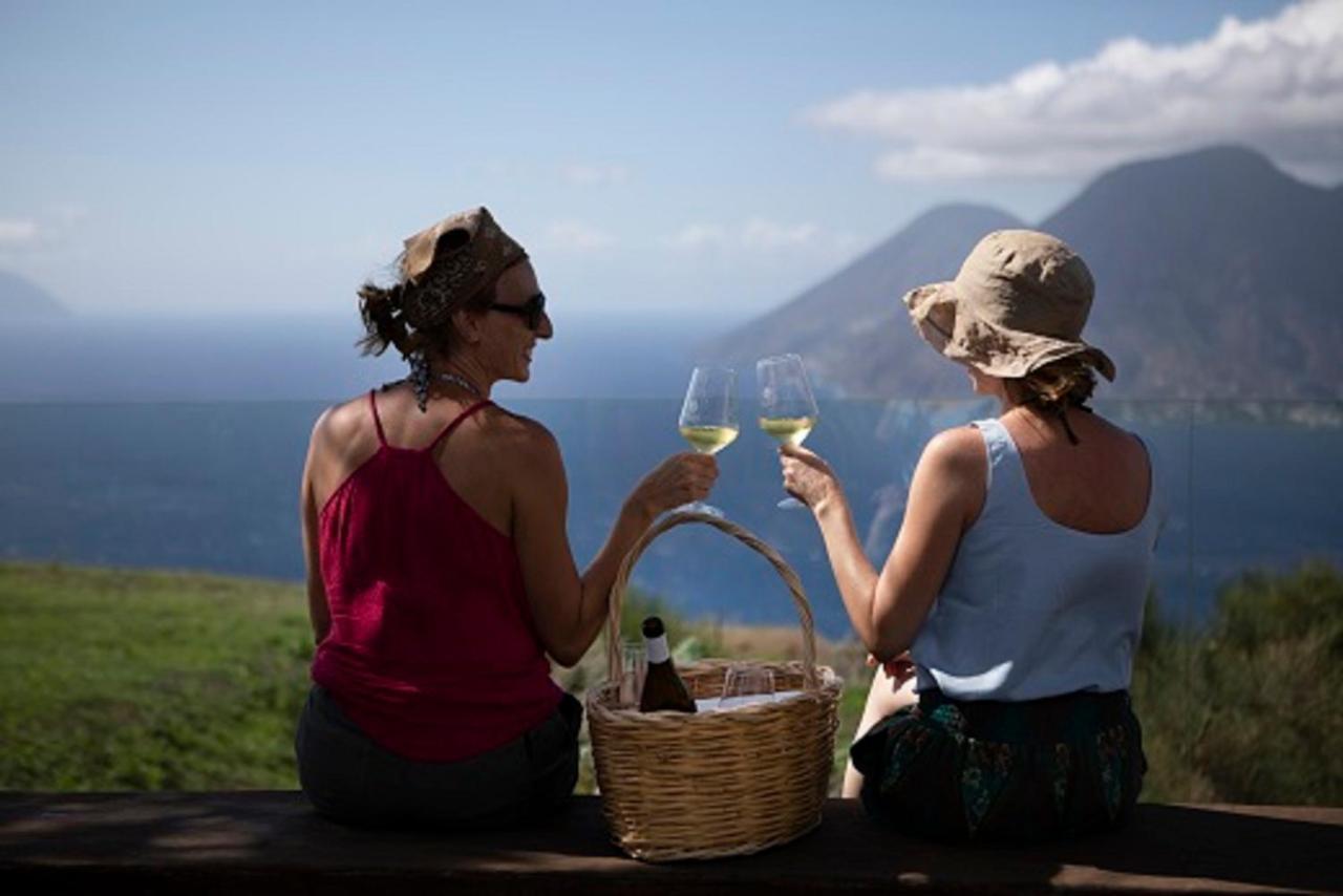 Tenuta Di Castellaro Winery & Resort Lipari  Exterior photo