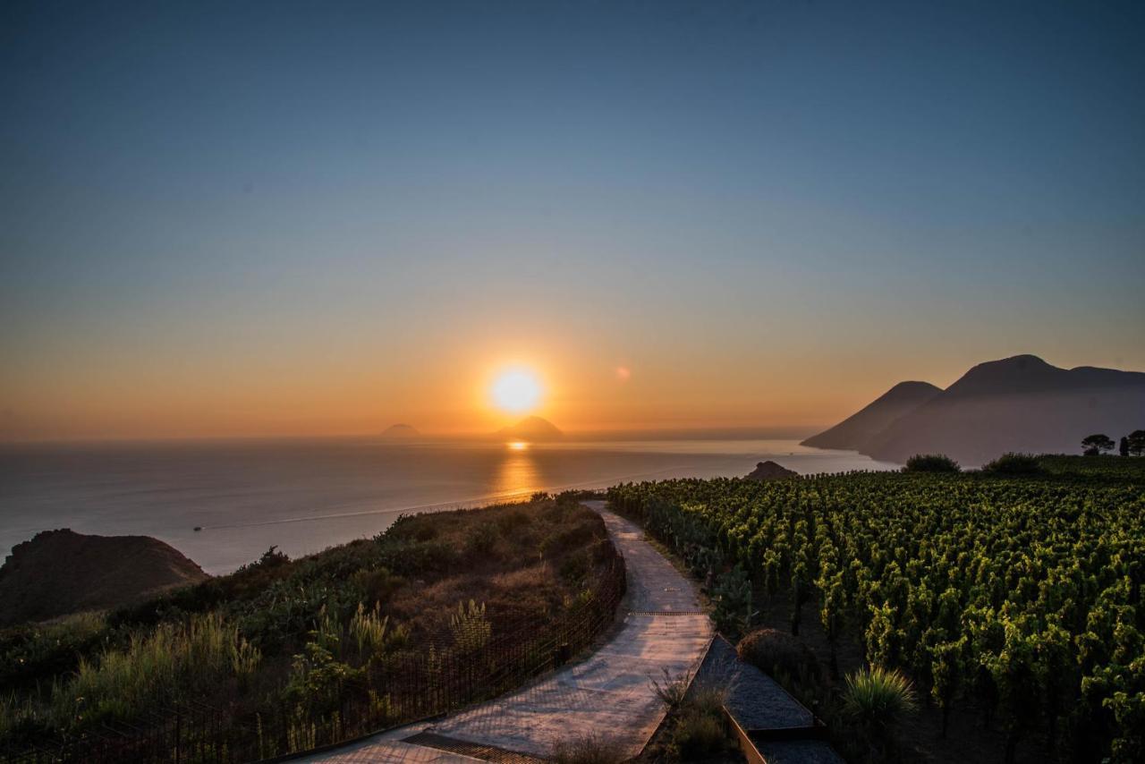 Tenuta Di Castellaro Winery & Resort Lipari  Exterior photo